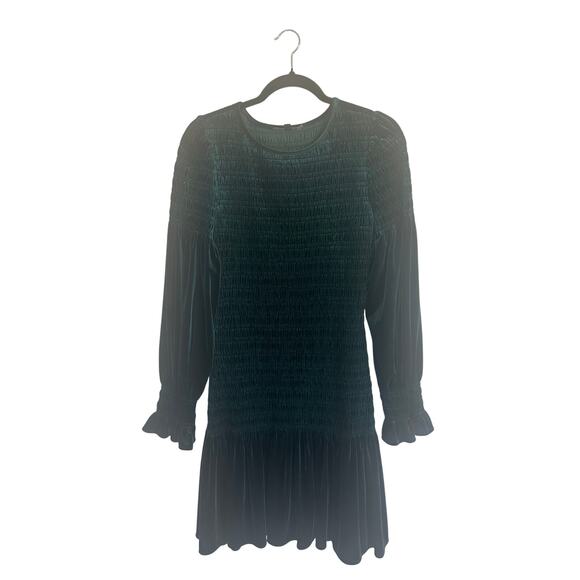 Gianni Bini Women's Smocked Velvet Mini Dress M Long Sleeve Ruffle Hem Green - Picture 3 of 13